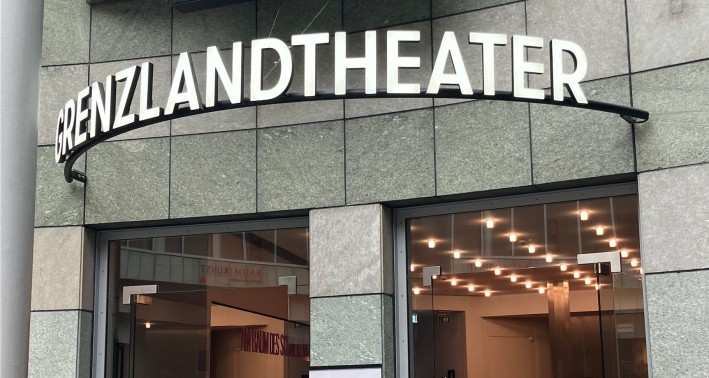 Eingang Theater