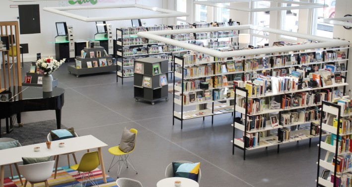 Innenansicht Stadtteilbibliothek Rodenkirchen