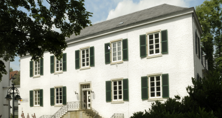 Außenansicht der Stadtbücherei Letmathe