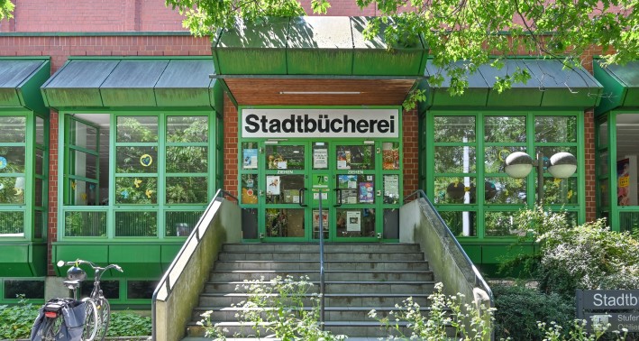 Eingang der Bücherei Langendreer an der Unterstraße 71.
