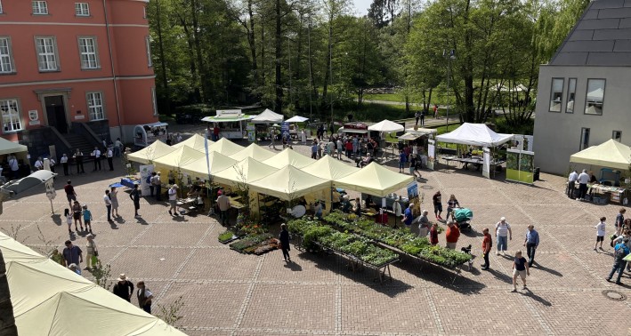 Das Foto zeigt das Wahner Heide Fest der Wahner Heide Portal Burg Wissem.