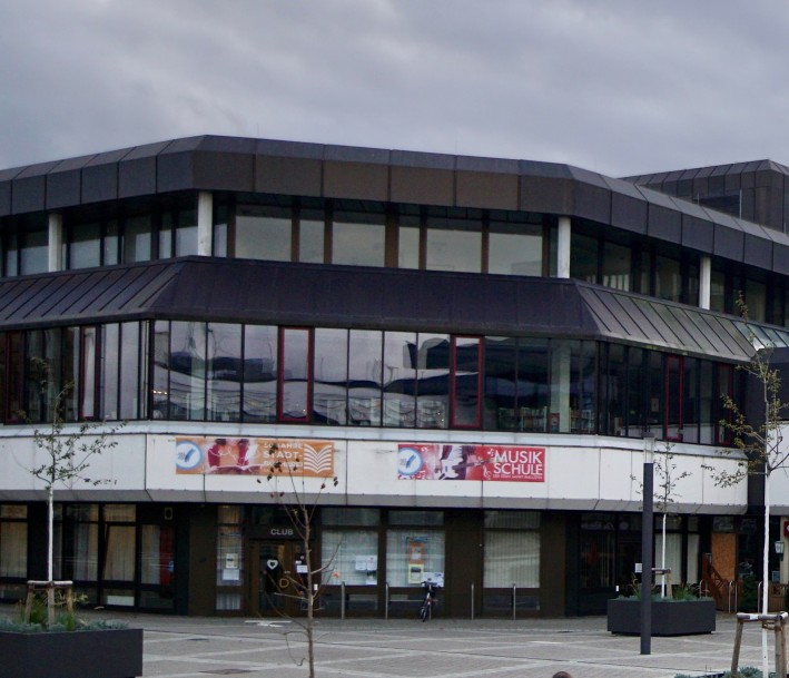 Außenaufnahme der Stadtbücherei