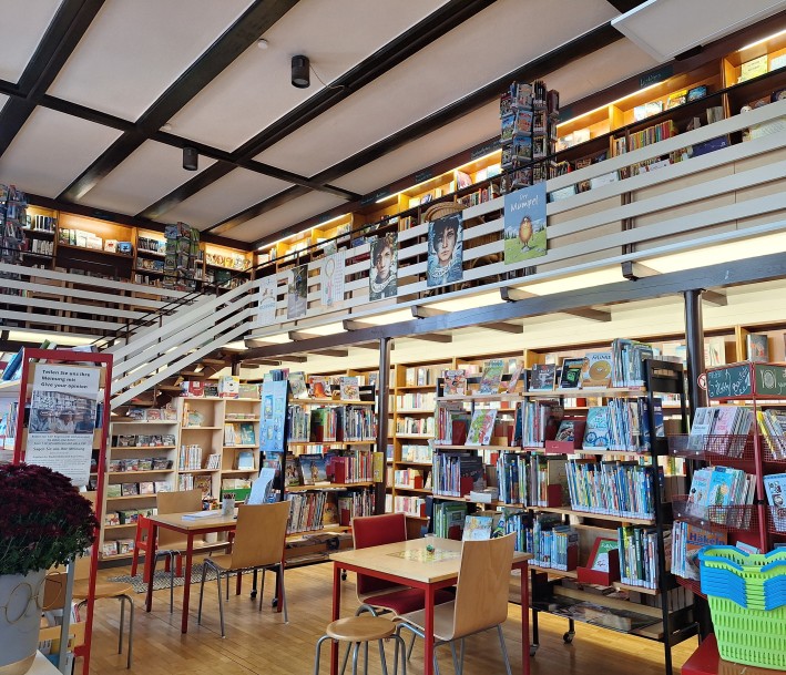 Foto: Klara Verburg Blick in die Bibliothek