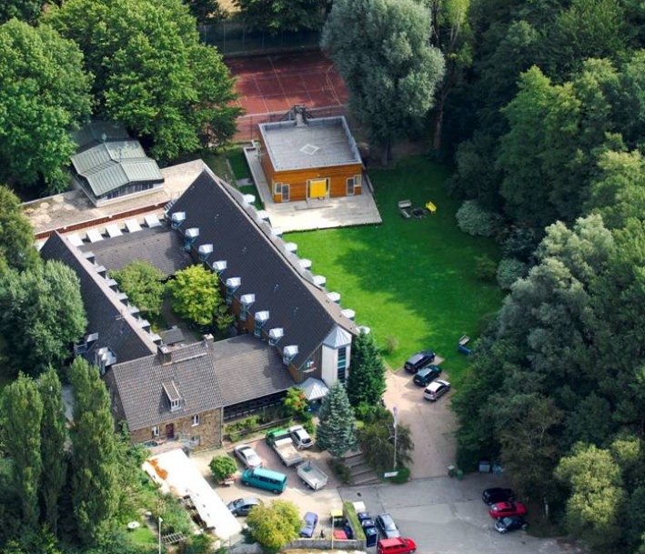 Blick von oben auf die Gebäude