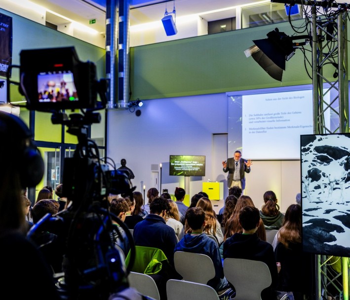 Einblick in die Schülersymposien am Lernort Science College