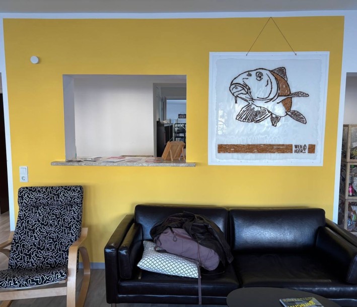 Das Bild zeigt die Lounge auf der Co-Workingfläche.