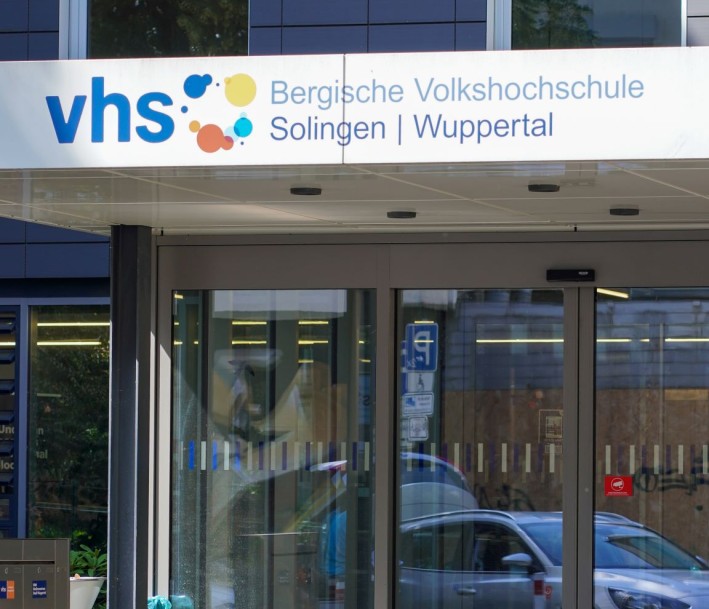 Eingangsbereich Lernort Bergische VHS