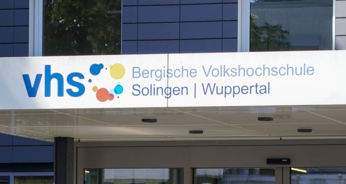 Eingangsbereich Lernort Bergische VHS