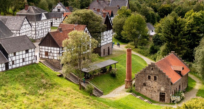 Einige Häuser aus dem Lernort LWL-Freilichtmuseum Hagen