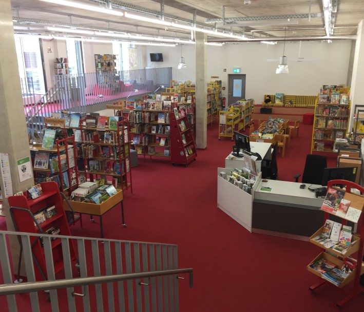 Innenansicht der Stadtteilbibliothek Depot